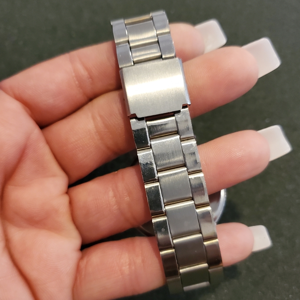 Hello Kitty Watch - Picture 3 of 3